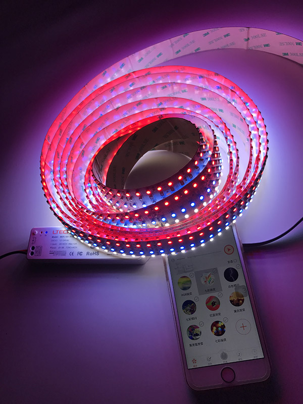 Quad Row RGBW Brightest DC24V with Single Color 3528 LEDs Flexible LED Tape Lights Nano Waterproof 146LEDs/Foot 16.4ft/Reel Quad Row RGBW Brightest DC24V with Single Color 3528 LEDs Flexible LED Tape Lights Nano Waterproof 146LEDs/Foot 16.4ft/Reel